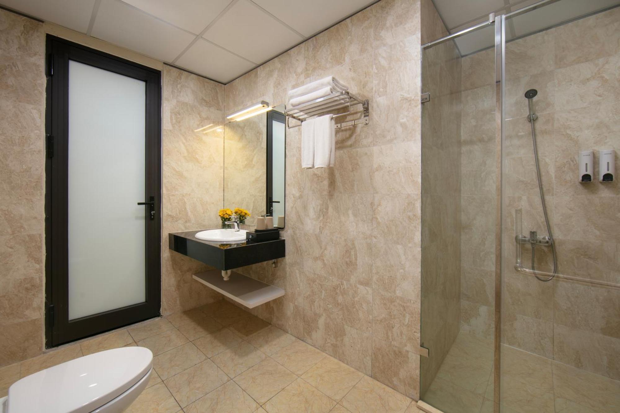 Hb Serviced Apartment - Lac Long Quan ฮานอย ภายนอก รูปภาพ