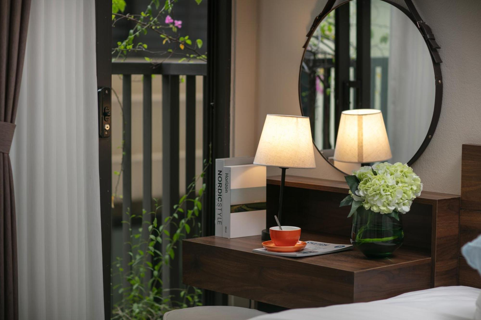 Hb Serviced Apartment - Lac Long Quan ฮานอย ภายนอก รูปภาพ
