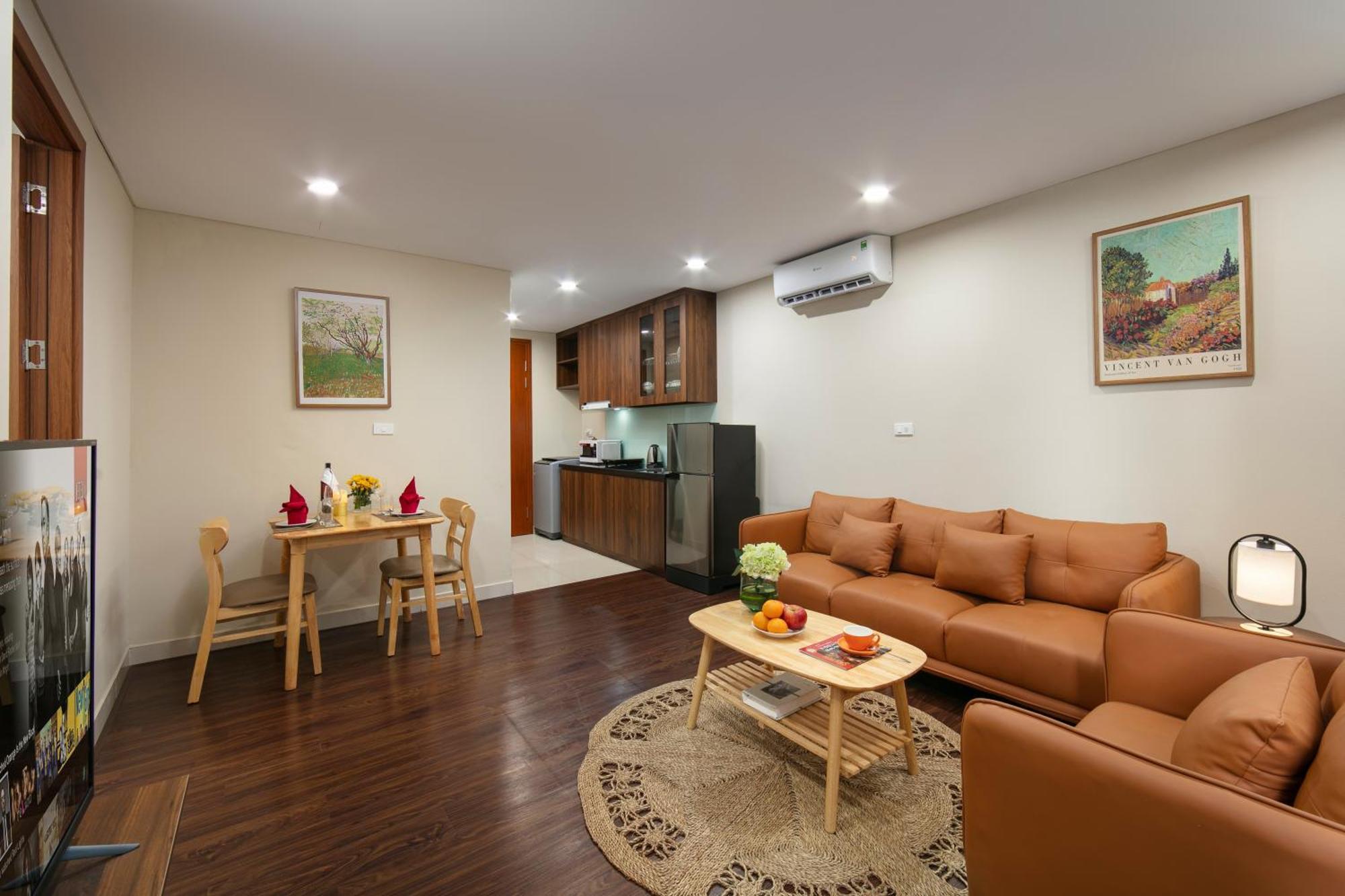 Hb Serviced Apartment - Lac Long Quan ฮานอย ภายนอก รูปภาพ