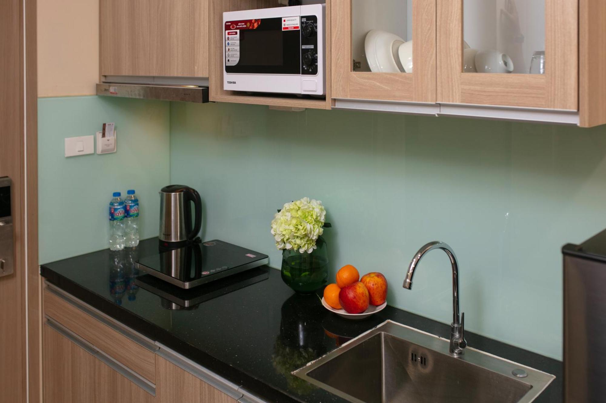 Hb Serviced Apartment - Lac Long Quan ฮานอย ภายนอก รูปภาพ